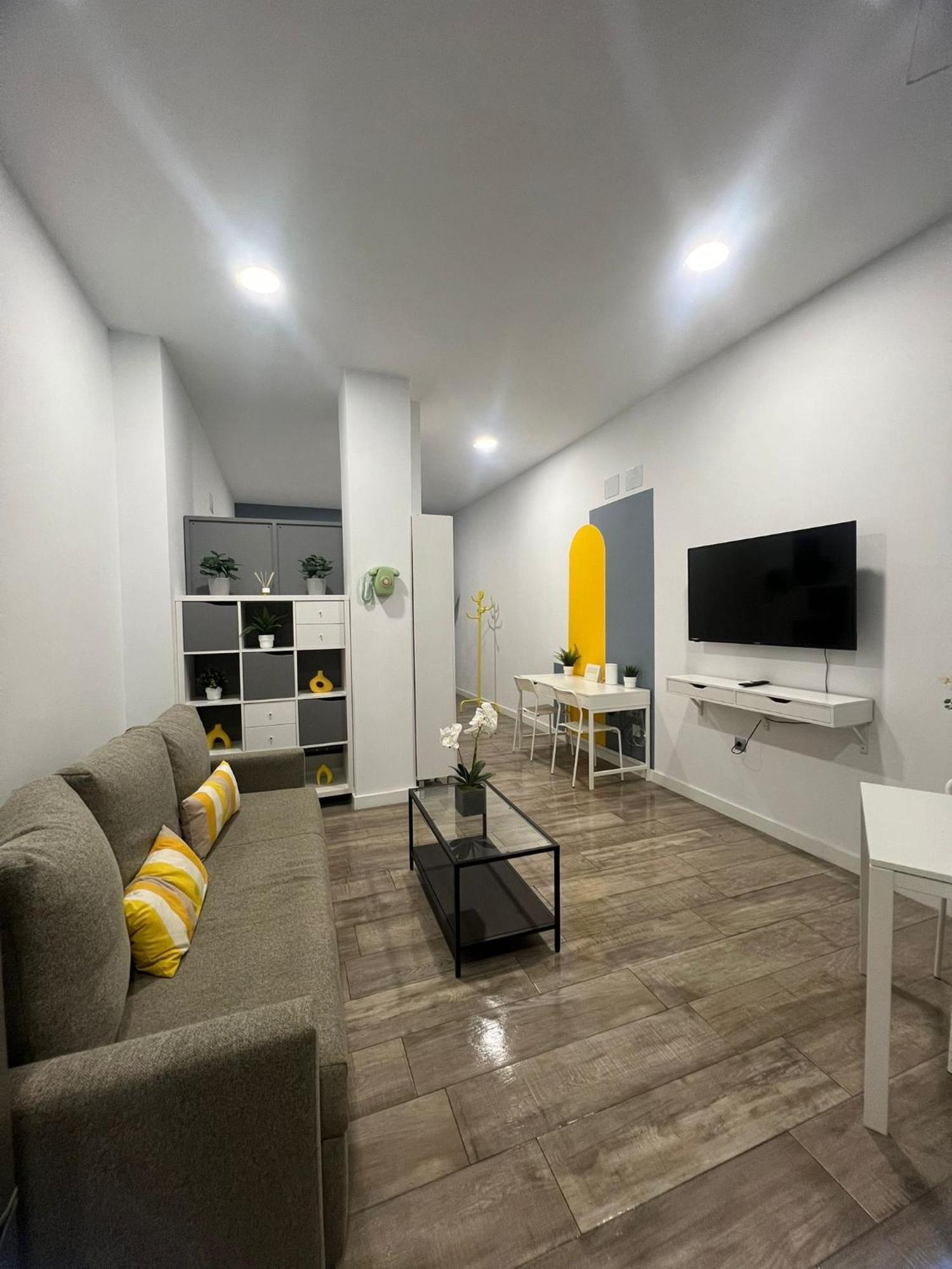 Estupendo Piso A 5 Min En Coche Del Aeropuerto Apartment Malaga Exterior photo